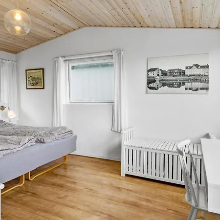Awesome Home In Svaneke With House Sea View